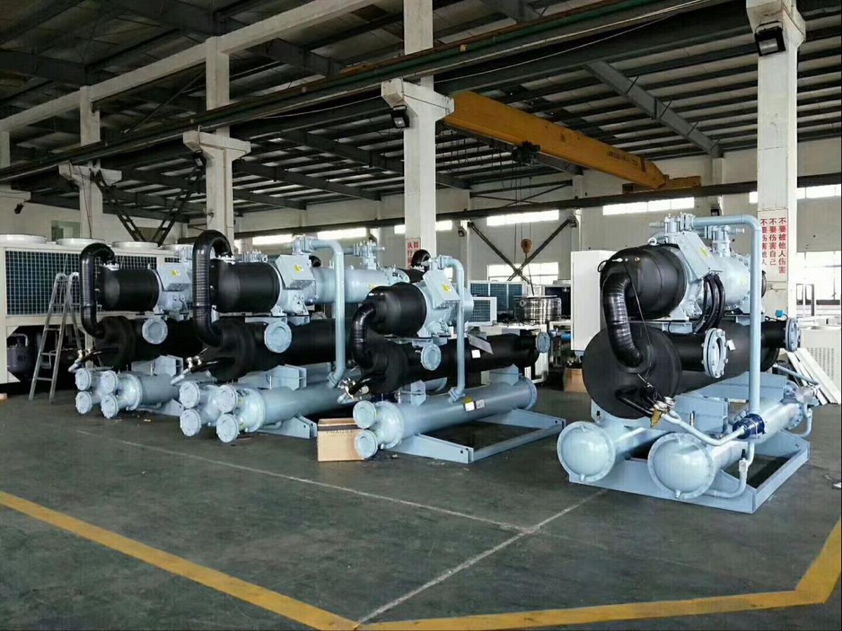 鹽城水冷式螺桿冷水機(jī)公司 工業(yè)冷卻的明智之選